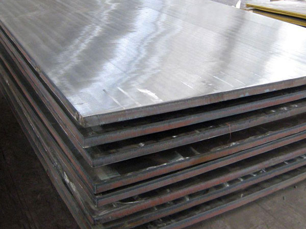 The annual production capacity is 6000 tons of metal composite panels