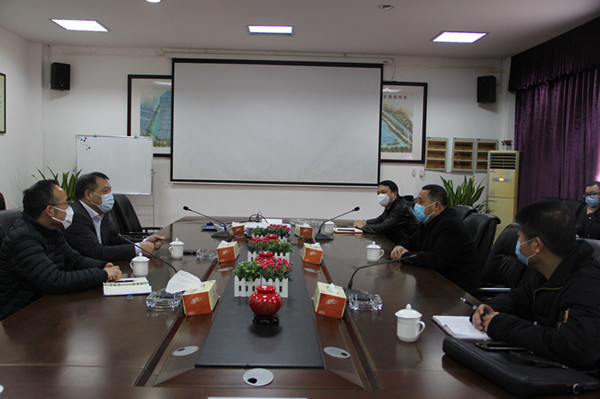 Xu Renbiao, member of the Standing Committee of the Taizhou Municipal Party Committee and Secretary of the Wenling Municipal Party Committee, visited Wanbangde Pharmaceutical