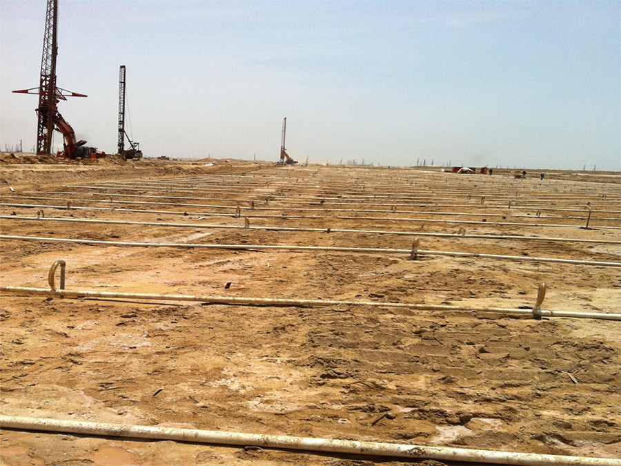 Construction of vacuum preloading and precast pipe pile in Sumatra 5 pithole coal-fired power plant