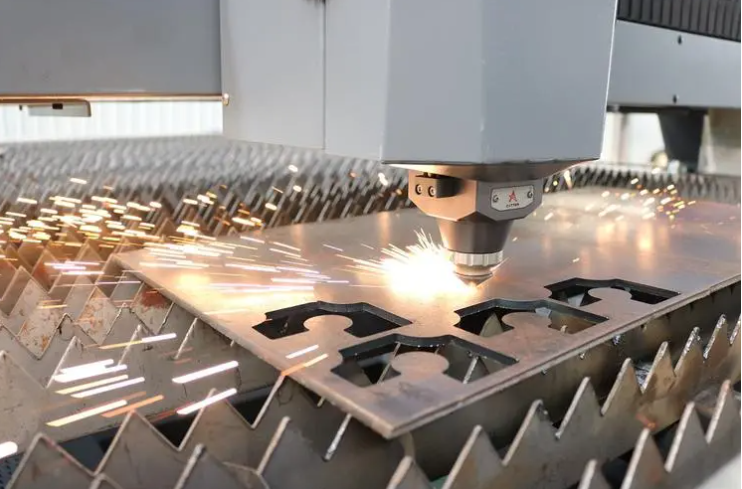 Discover the Benefits of Customized Metal Laser Cutting Machines