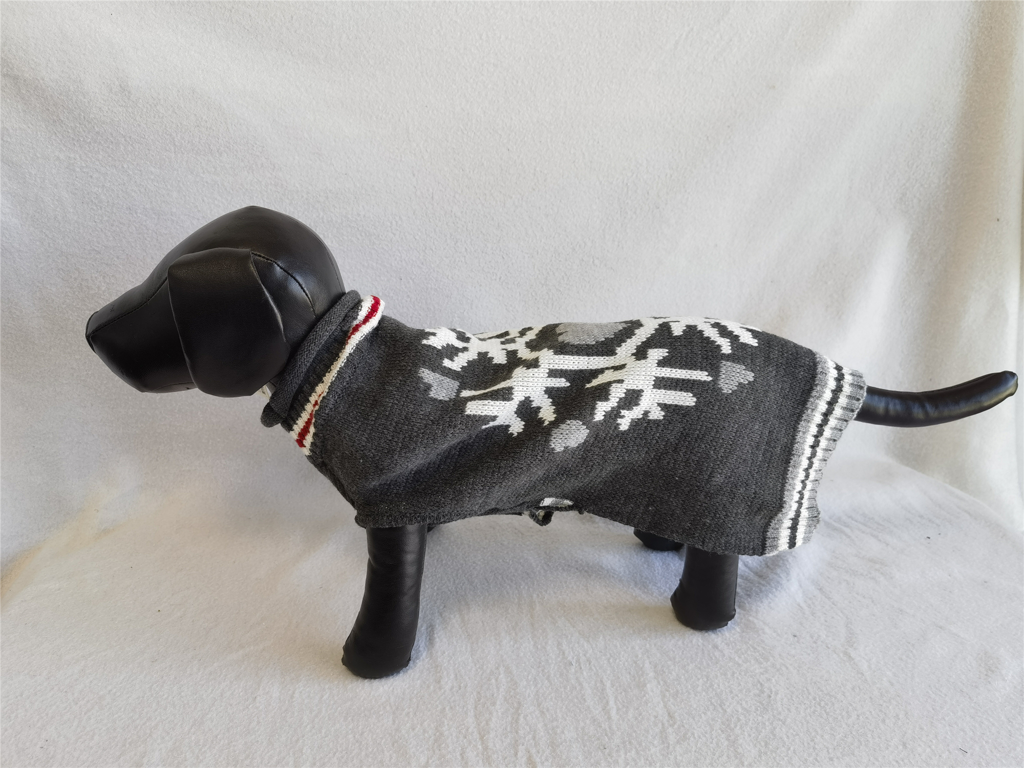 Winter popular large snowflake jacquard pet clothing dog sweater KW20220217