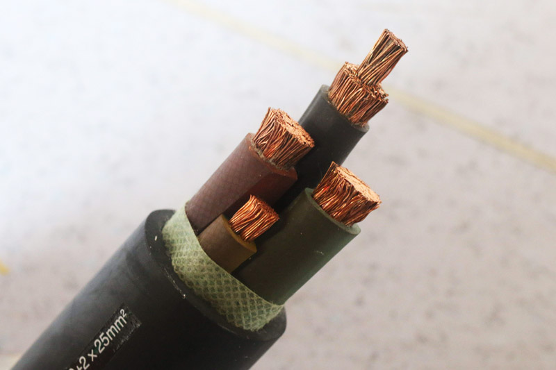 橡套矿用电缆特点及优点！