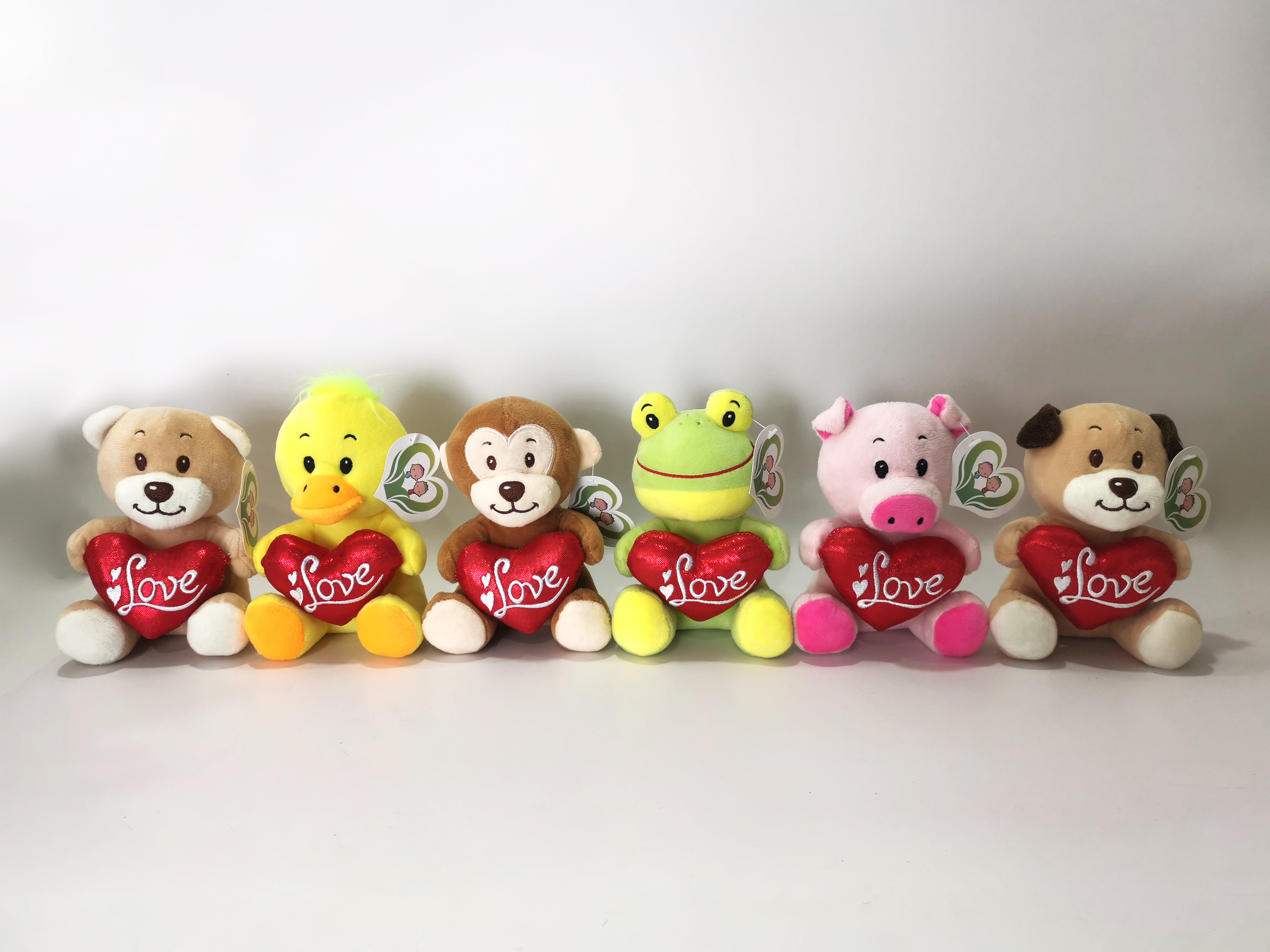 2019 Valentine Plush Toys: 6asst. cute animals with hearts
