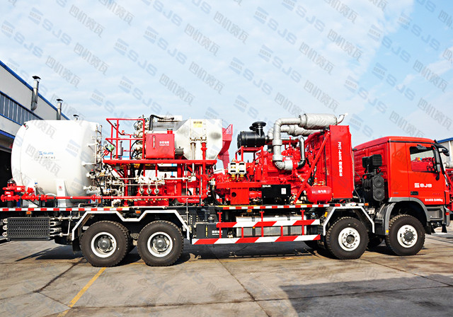 PNT-640K液氮泵车
