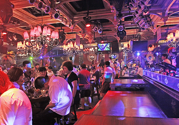 Come-on Bar in Shenyang, China