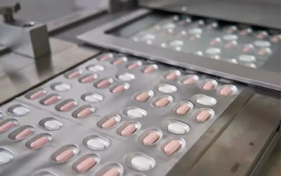 安姆科领先技术助力Paxlovid™药物初包装；华新彩印再次通过国家高新技术企业认定