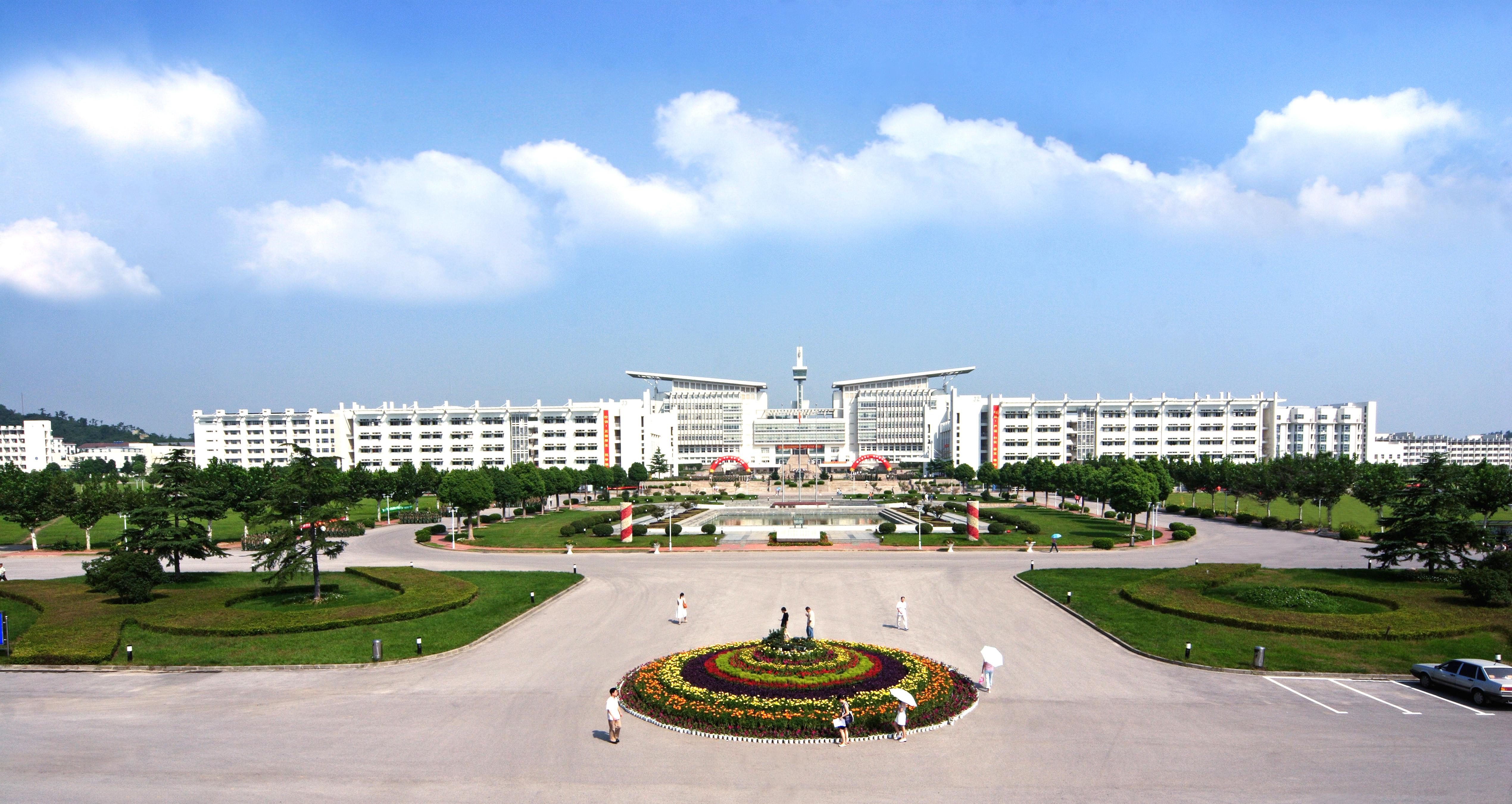 南京师范大学校医院