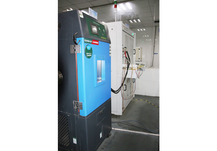 Programmable constant temperature and humidity test chamber