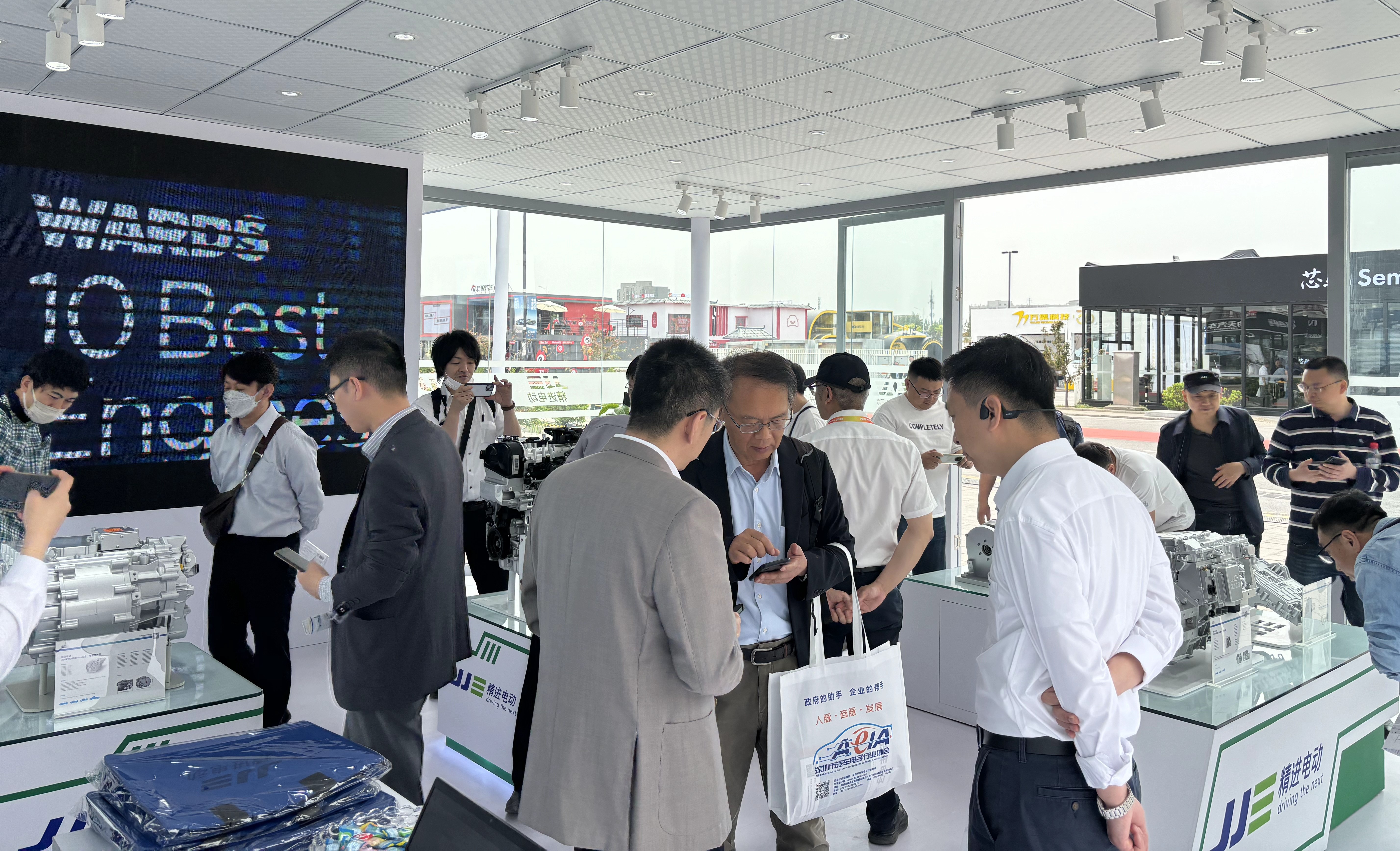 2024北京车展的精进电动：电驱系统启动放量，新一代电机高速成长
