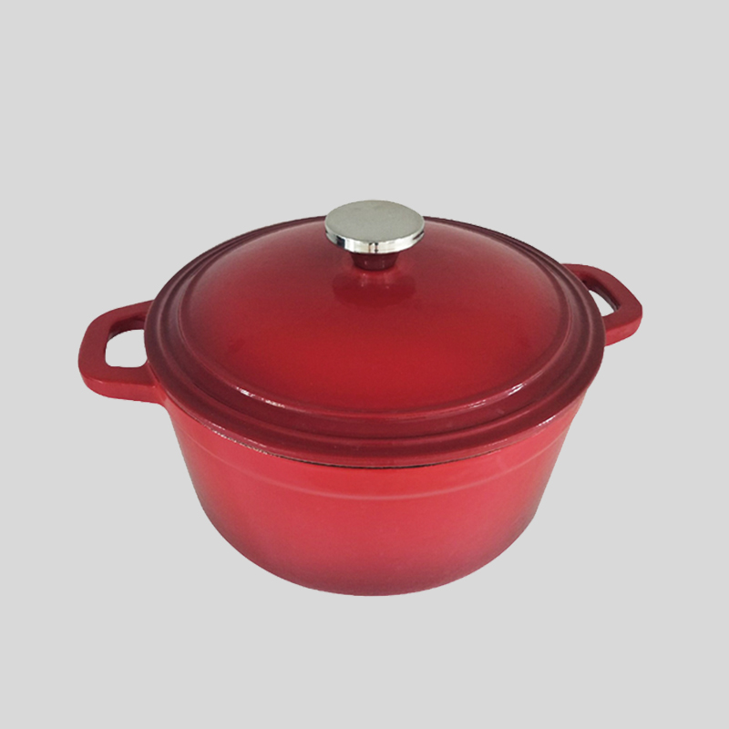 Red soup pot