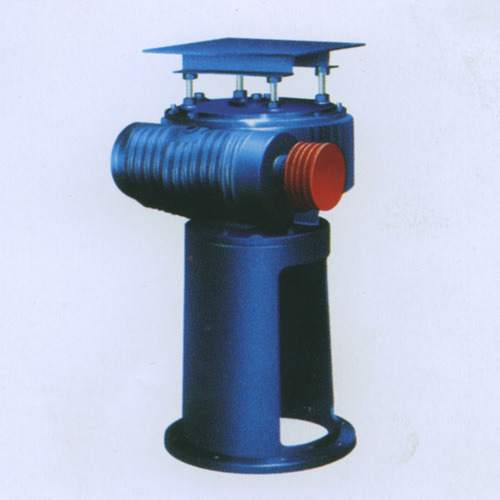 Cylindrical worm reducer