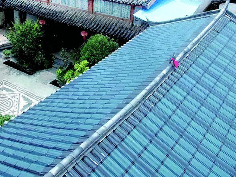 Tuile de toit solaire