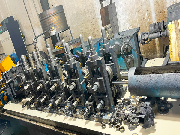 28 used welded pipe equipment