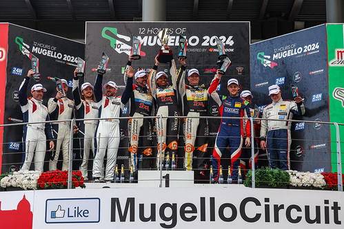【12h穆杰罗】零公里BUGGYRA-ZM车队逆境突围，拿下GT4 组别冠军！！