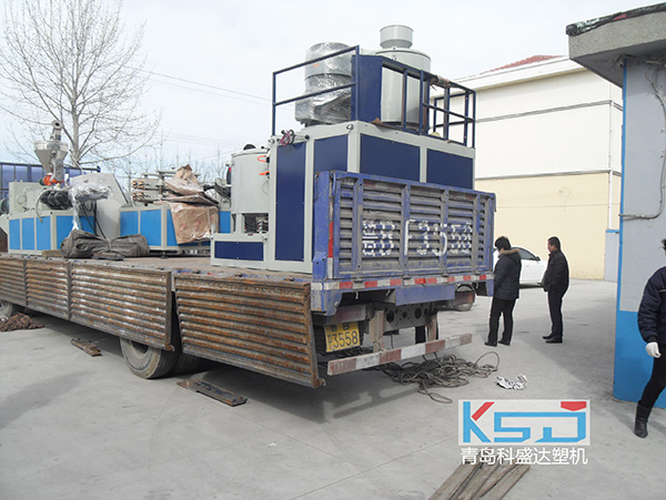 Delivery-for-PVC-double-square-pipe-machine