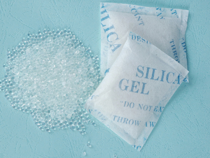 The difference between mineral desiccant and silica gel desiccant