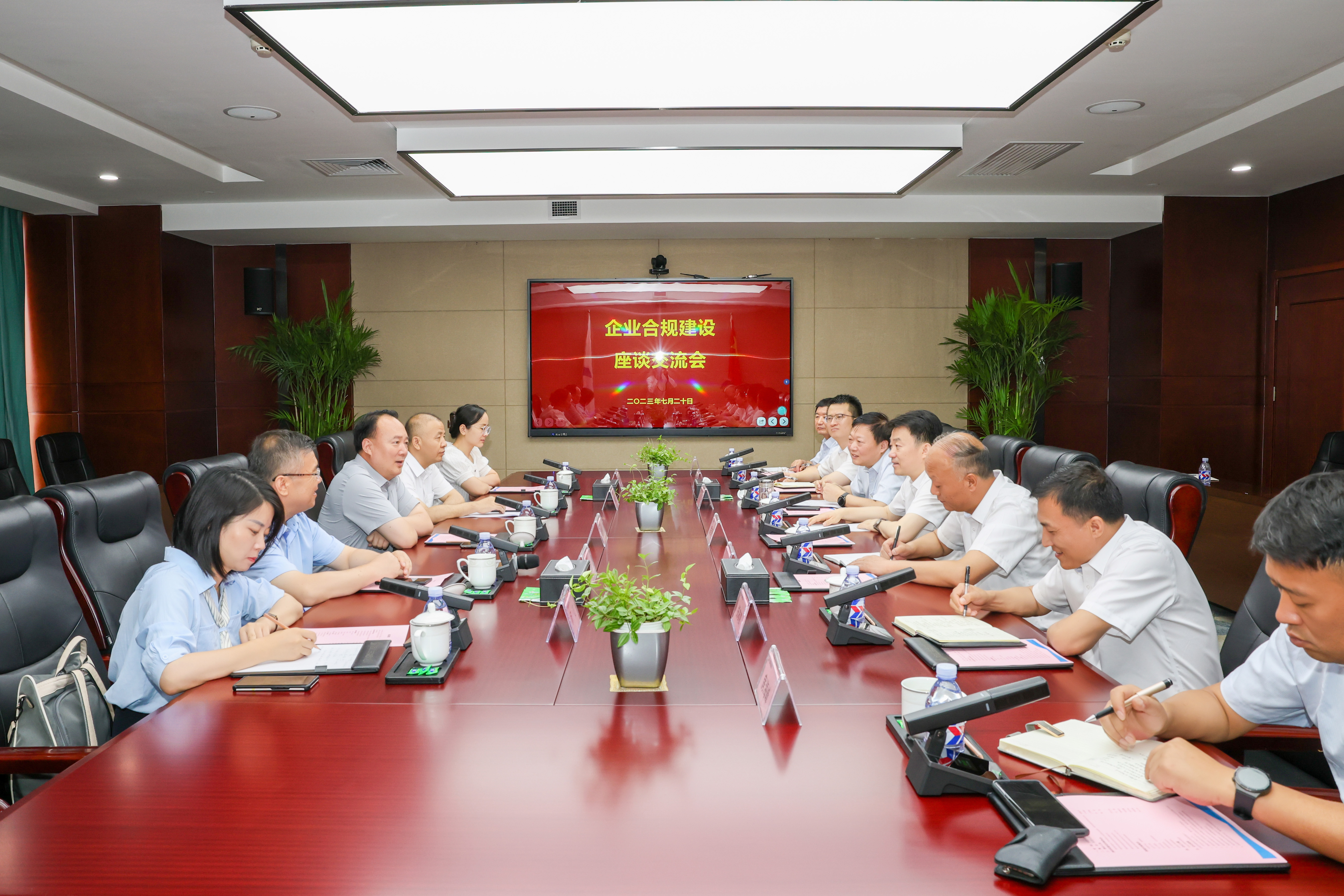 陕西省建设法制协会赴陕建安装集团深入开展调研