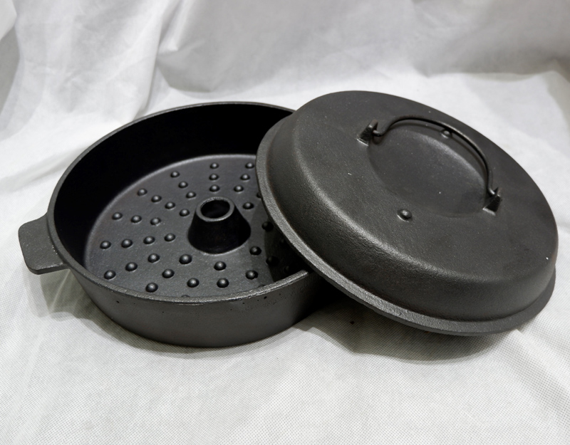 pre-seasoned cast iron cookware