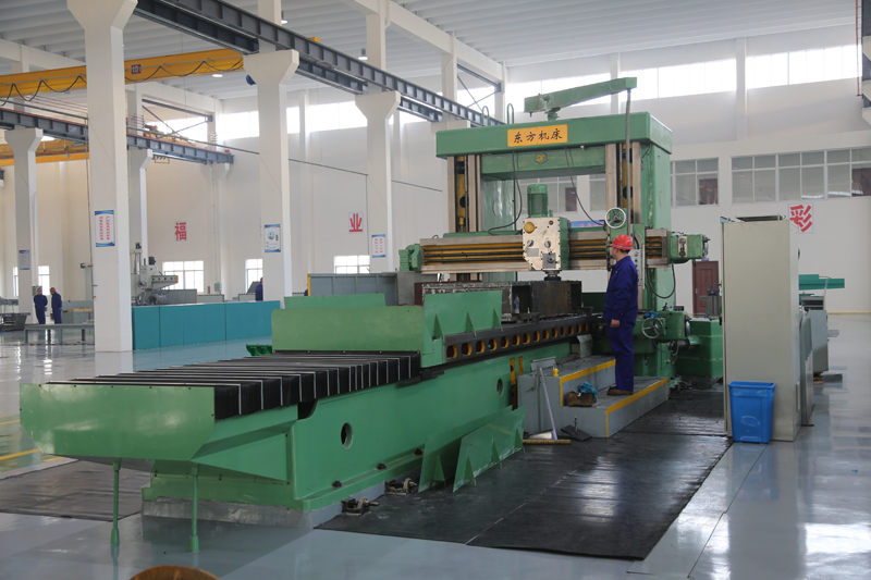 Planer and milling machine