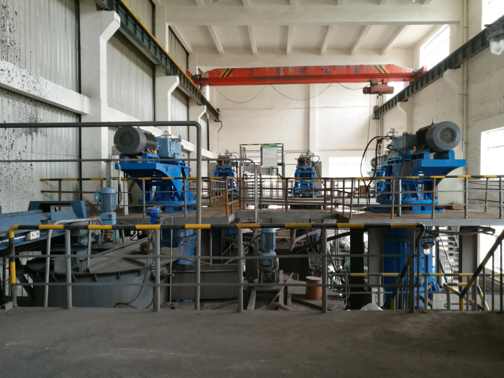 280kW立磨机（5台）在青海锌冶炼行业