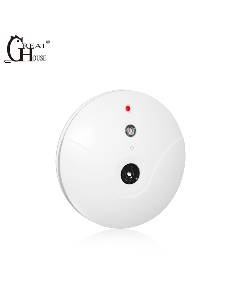 GH-702 Pest Repeller With Night Ligh