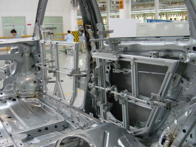 Assembly and adjustment line 1