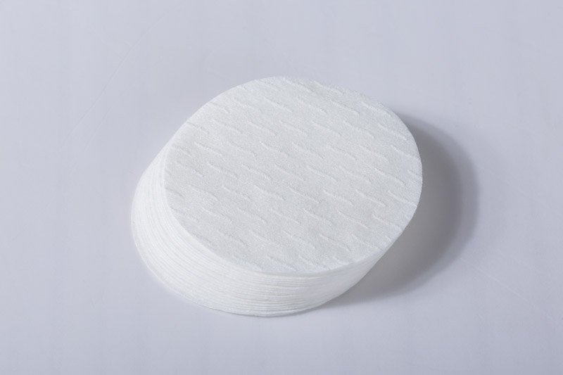 Round cotton pads