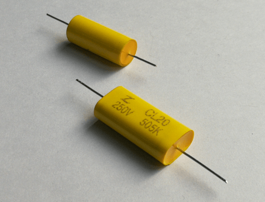 CL20_Metallized polyester film capacitor (Axial-Type)