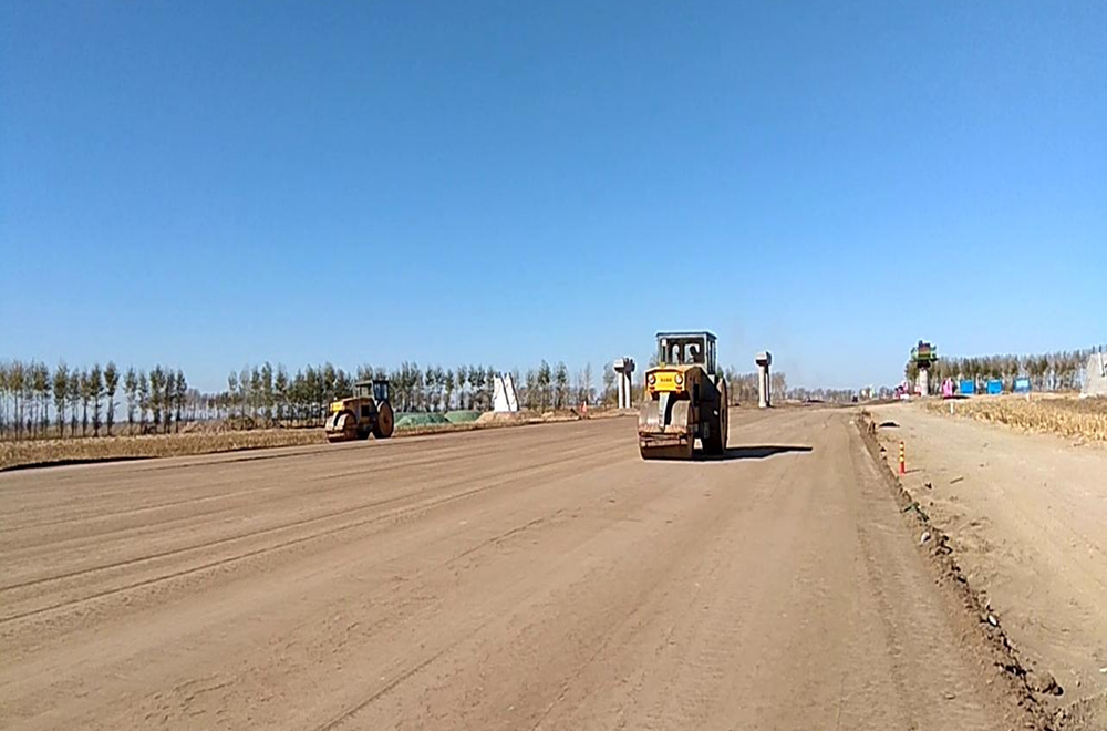 绥满高速公路（榆树至松原段）路床处理    2018年吉林