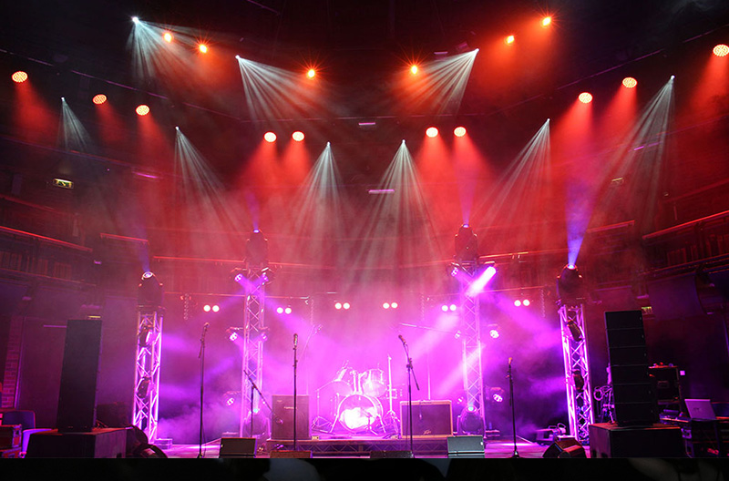 Selection and matching of versatile stage lighting equipment