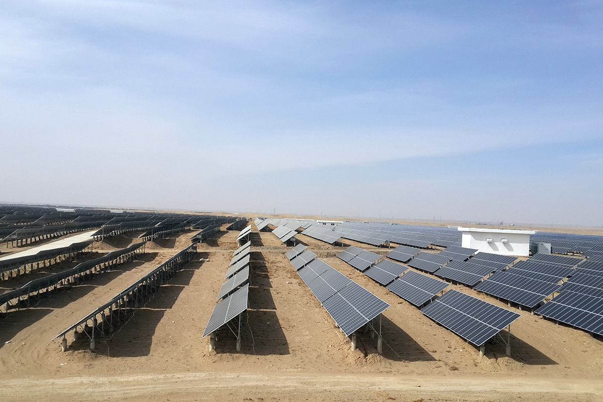 中国の10MW太陽光発電所