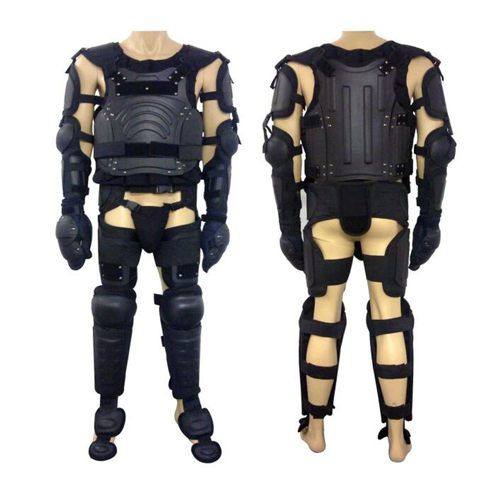 Riot control suit / body protector
