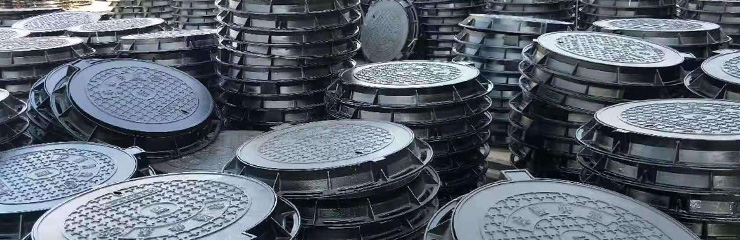 What are the significant advantages of ductile iron manhole covers?