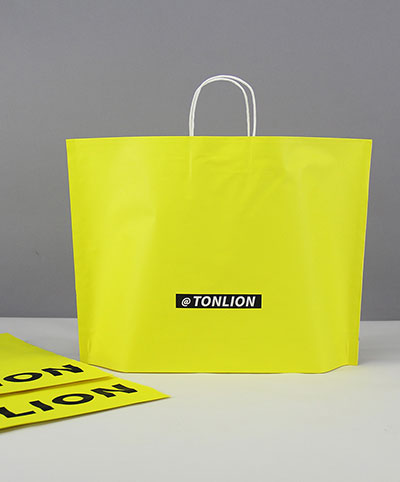 Creative Kraft Carton Customized paper bags shopping bag cloth bag