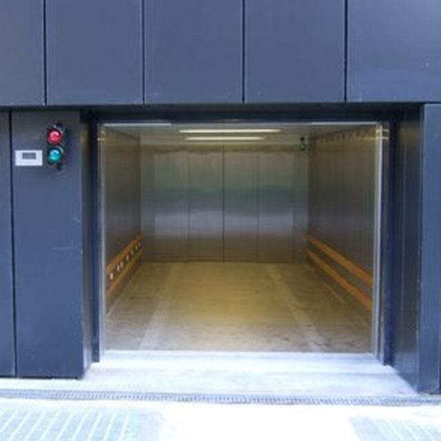 汽車電梯