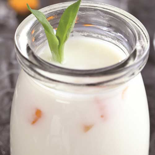 黄桃燕麦酸奶