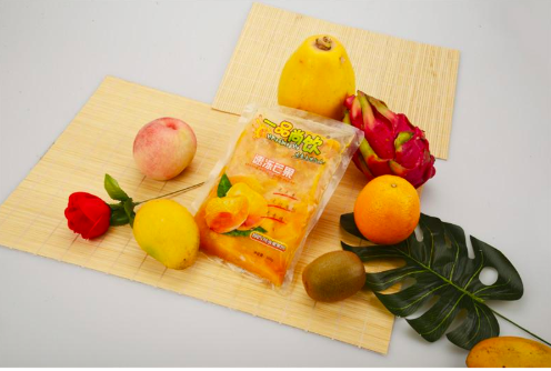 Frozen mango with sugar