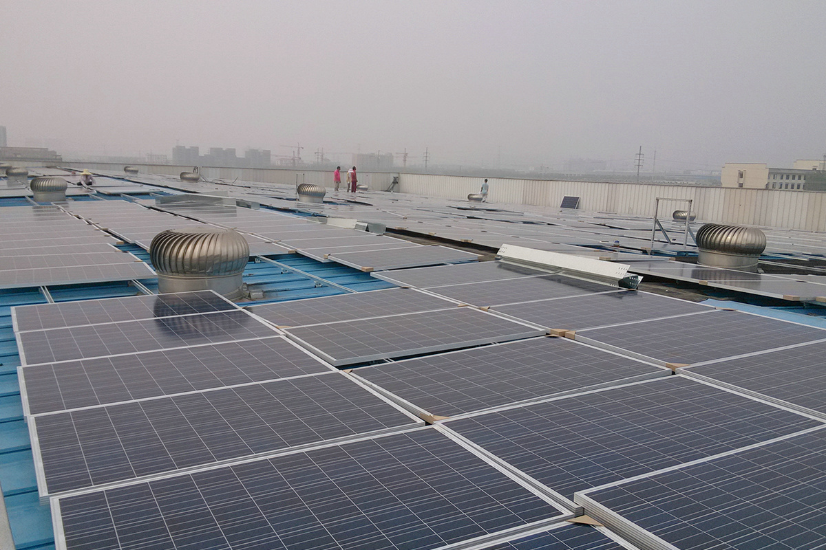 Planta de energía fotovoltaica en la azotea de 15MW en China