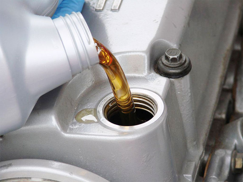 車輛燒潤滑油會引起很多問題！有2種檢查的方法！
