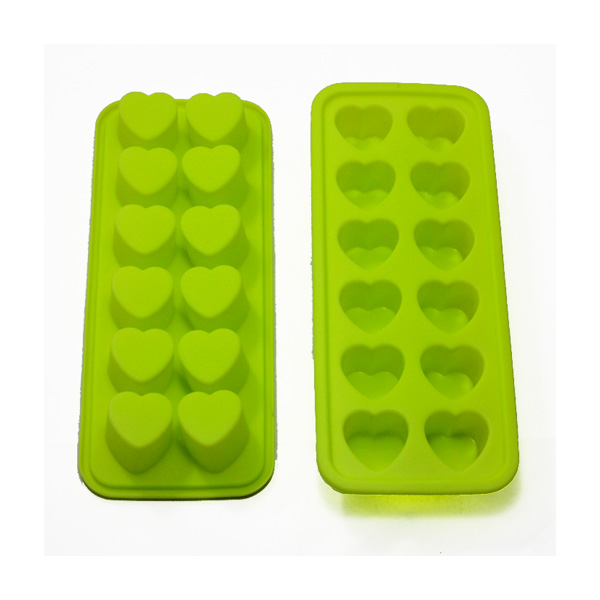Silicone ice cube tray