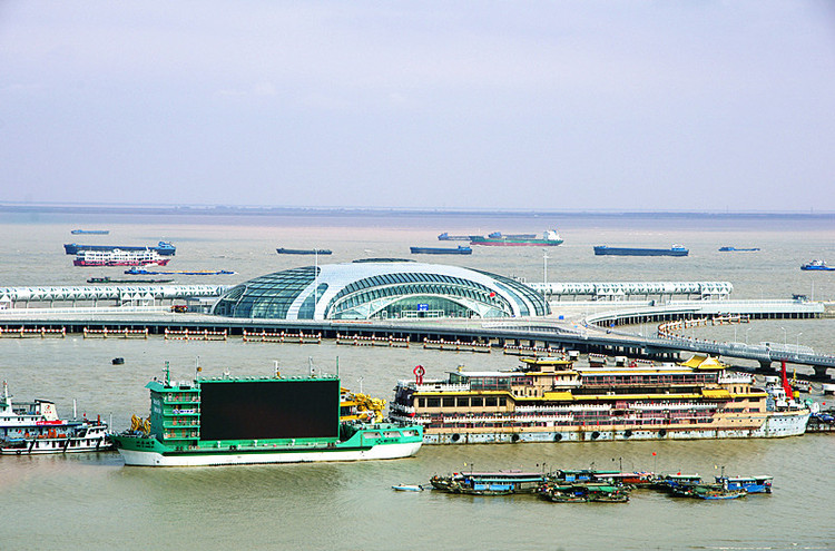上海吴淞口国际邮轮码头
