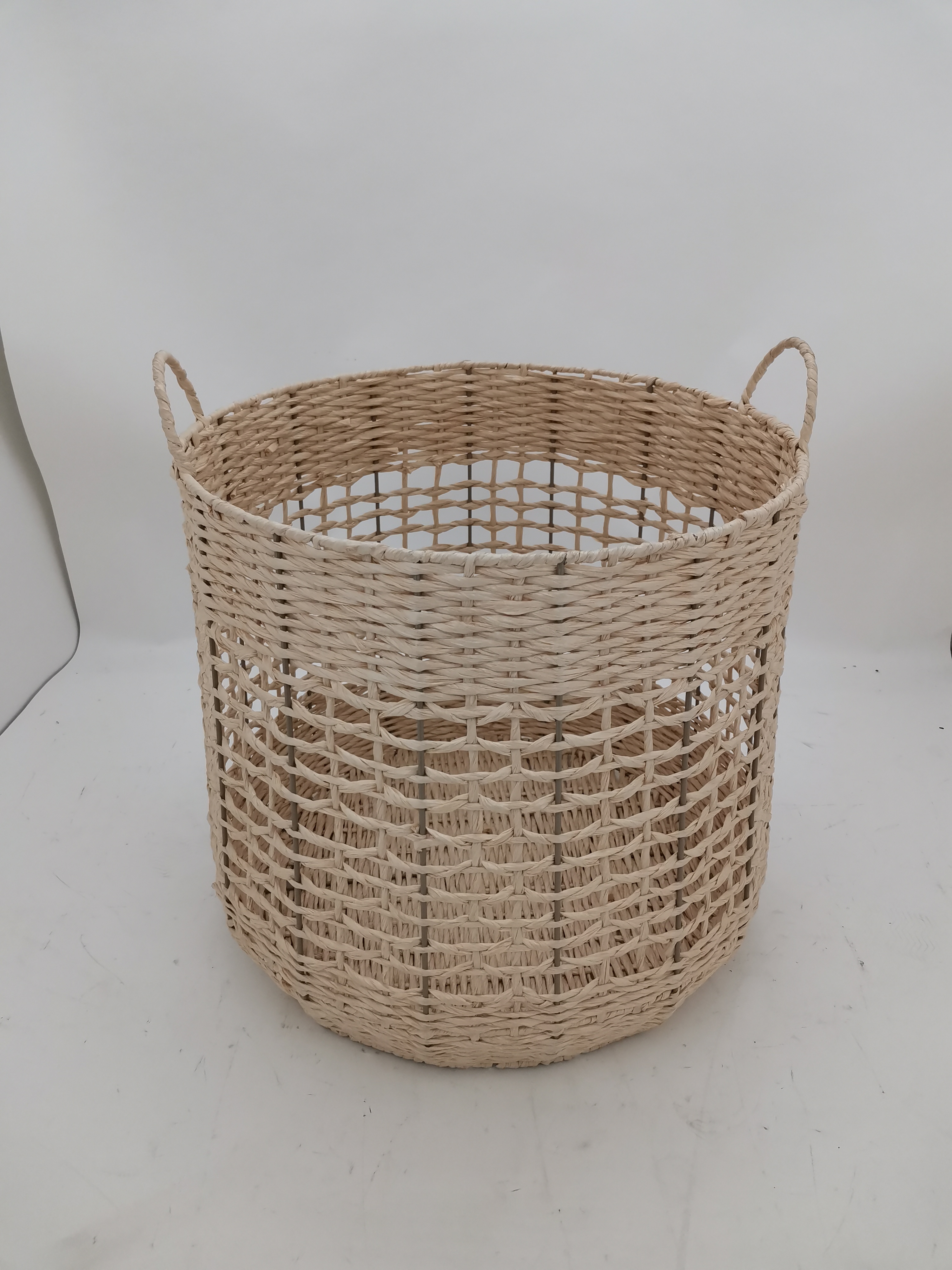 willow basket weaving;willow basket weaving;willow storage basket;round metal wire basket
