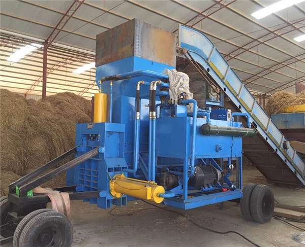 Bagging machine for small bags