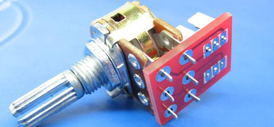 How to connect the three pins of the potentiometer?
