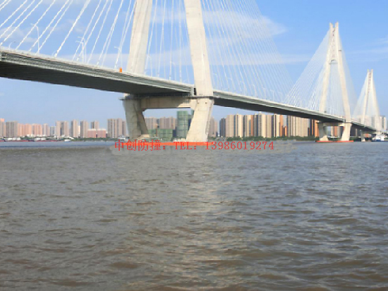 武汉二七长江公路大桥桥梁防撞设施