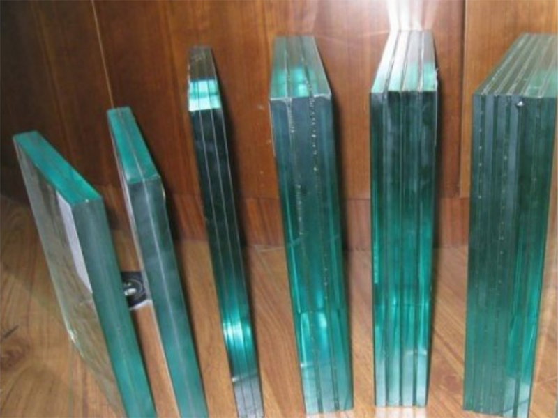 Tempered laminated glass