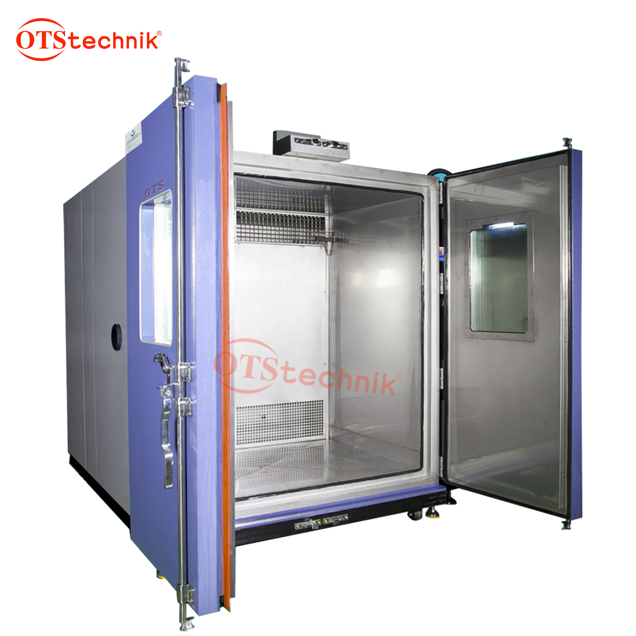 Large constant temperature and humidity test chamber