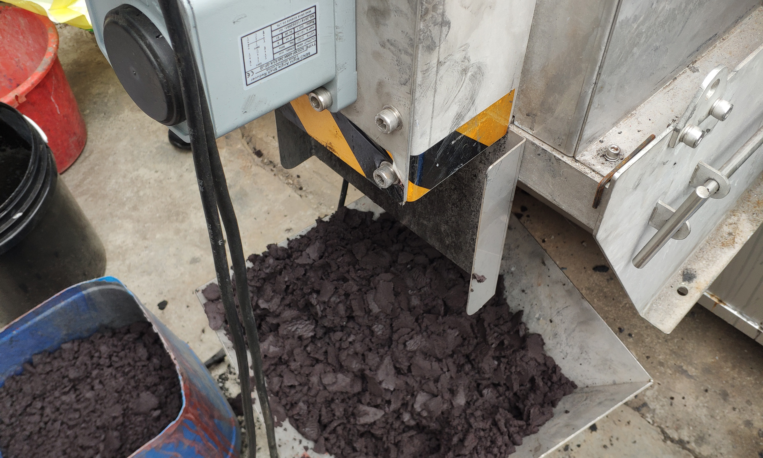 叠螺式污泥脱水机在畜禽养殖废水处理中的应用
