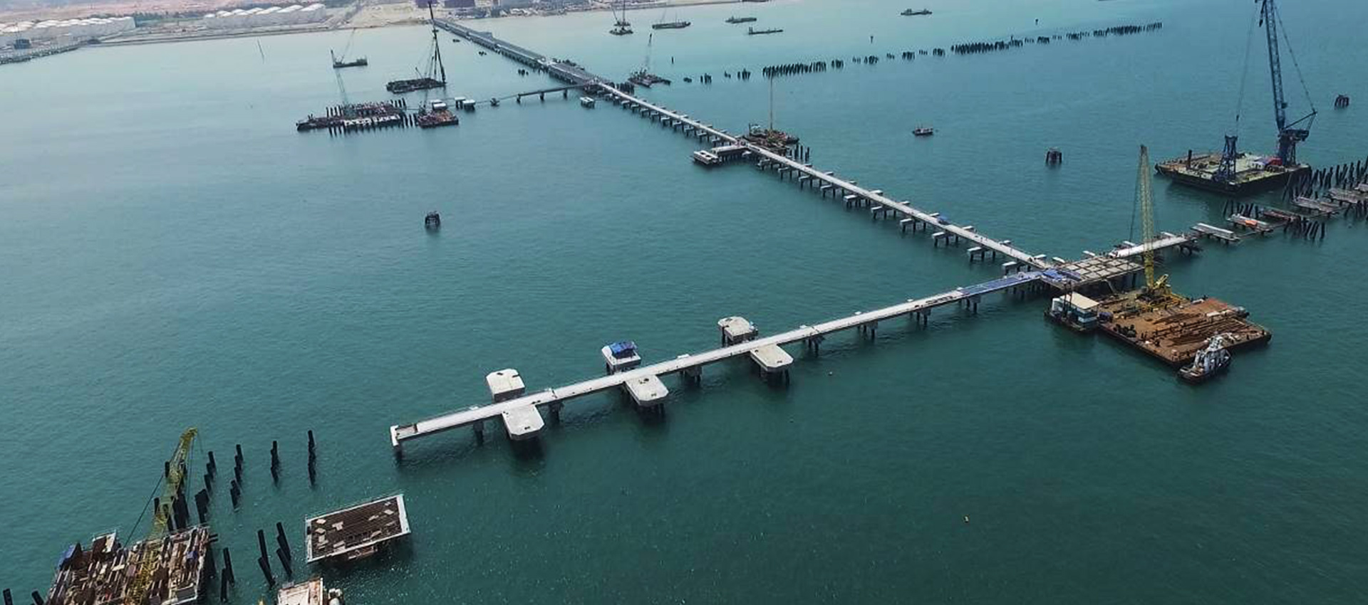 Pipeline Corridor Project of Trestle Bridge of Deep Water Port in Bianjialan, Malaysia