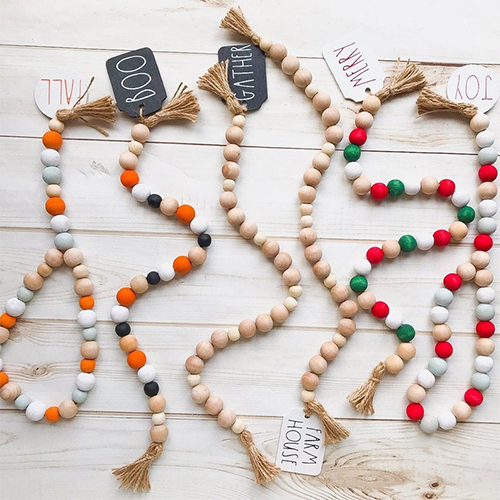 Customizable holiday wooden bead string interior decoration